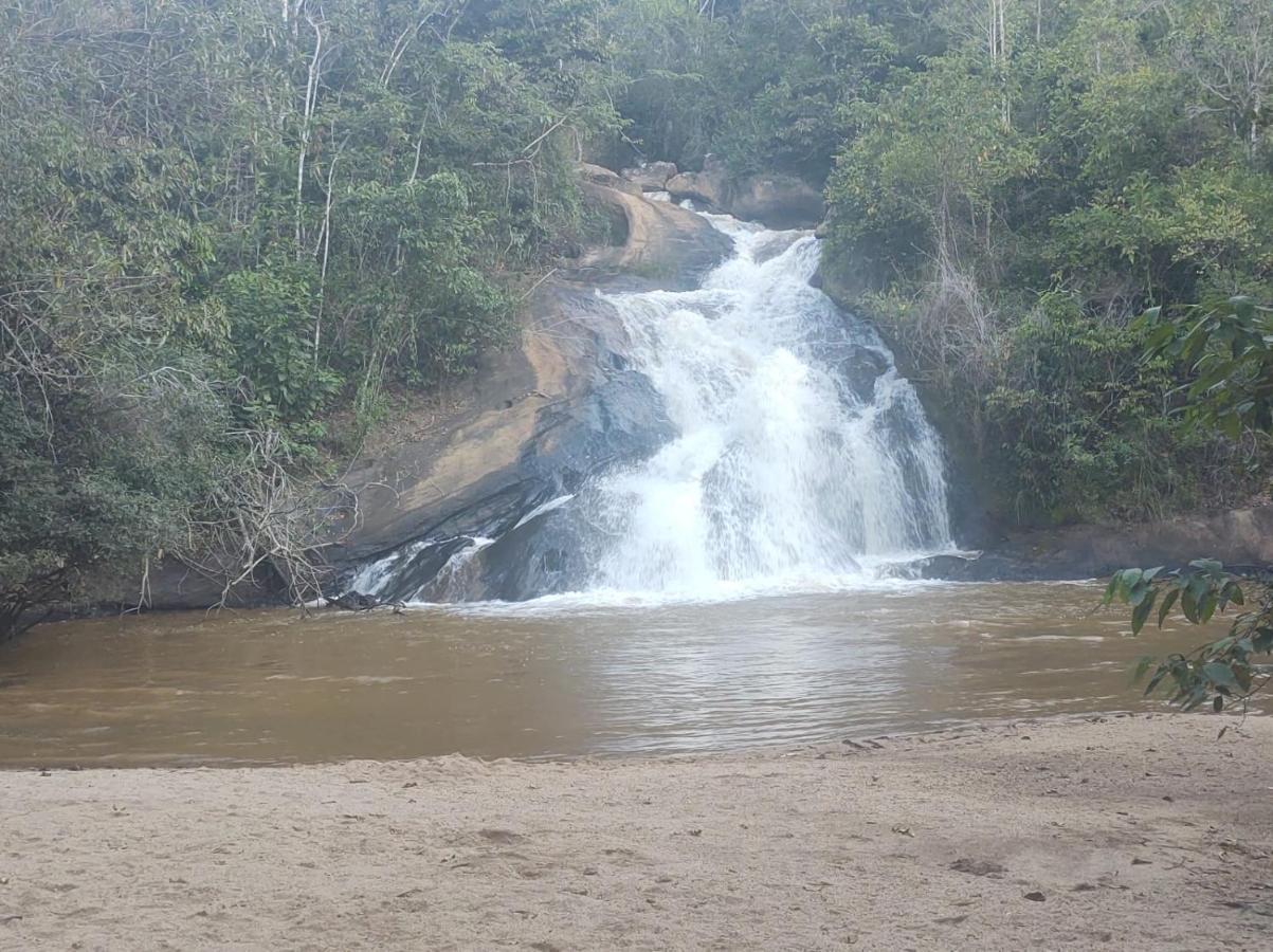 CASA LUXO-água quente-banheira-lareira-cachoeira. Pedra Azul (Espirito Santo) Exterior foto